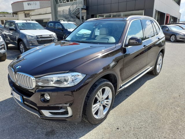 BMW X5 xDrive25d Experience Immagine 0