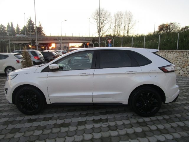 FORD Edge 2.0 TDCI 180 CV AWD Start&Stop ST Line Immagine 4