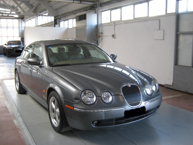 JAGUAR S-Type (X206) 2.7 diesel V6 cat Exec. Immagine 0