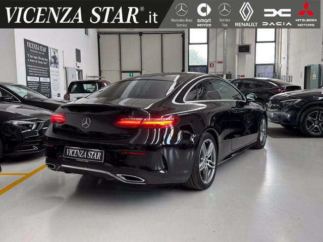 MERCEDES-BENZ E 220 d COUPE' PREMIUM AMG Immagine 2