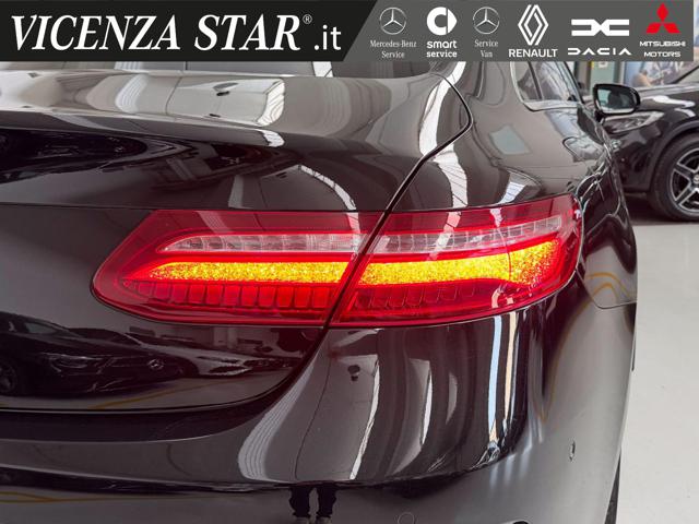 MERCEDES-BENZ E 220 d COUPE' PREMIUM AMG Immagine 3