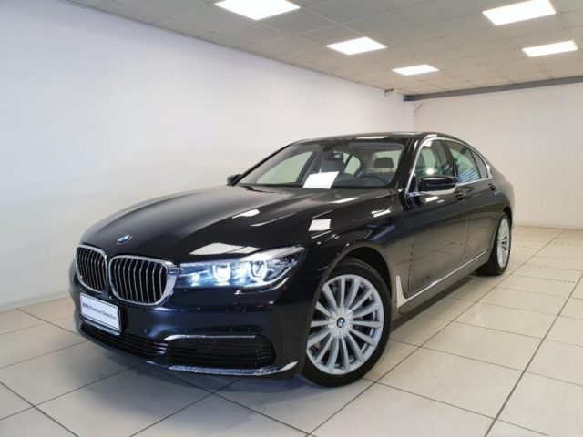 BMW 730 Vari colori metallizzato