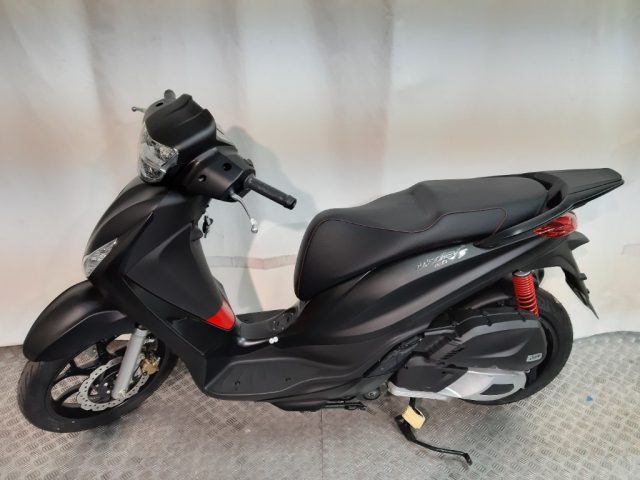 PIAGGIO Medley 125 S 2022 EURO 5 Immagine 1