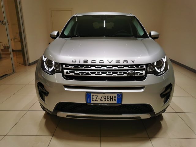LAND ROVER Discovery Sport 2.2 TD4 HSE Immagine 1