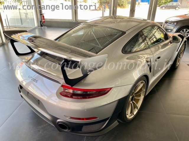 PORSCHE 911 3.8 GT2 RS KM 832 UNICO PROPRIETARIO Immagine 3