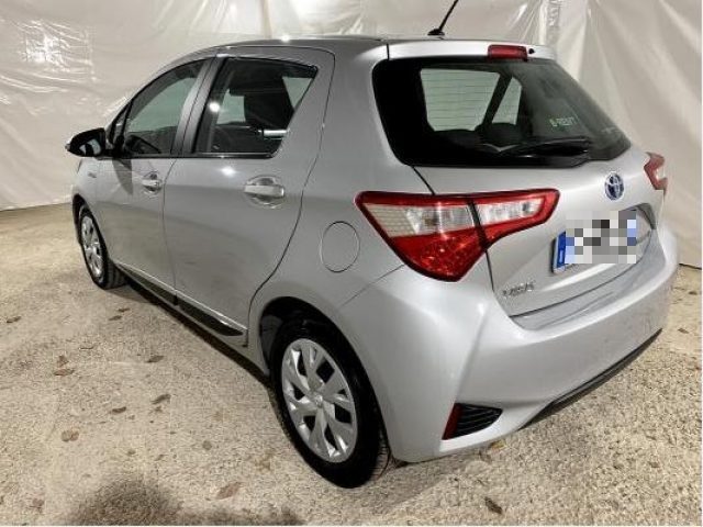 TOYOTA Yaris 1.5 Hybrid 5 porte Active NEOPATENTATI Immagine 4