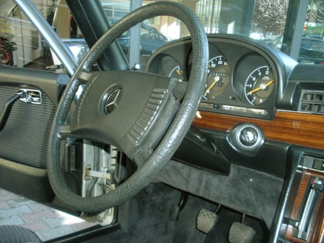MERCEDES-BENZ 350 SE Immagine 2
