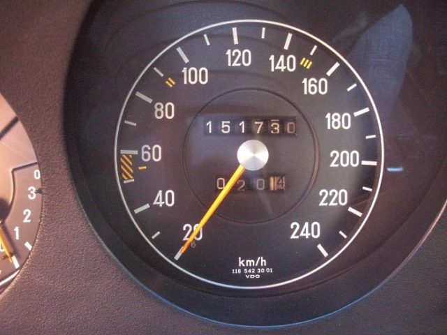 MERCEDES-BENZ 350 SE - foto 10