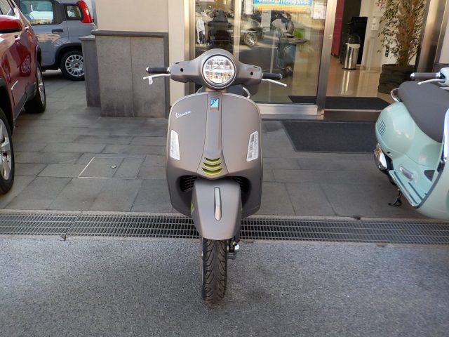 PIAGGIO Vespa GTS 300 Super SuperTech HPE Euro 5 - RCA+TASSO 0 Immagine 2