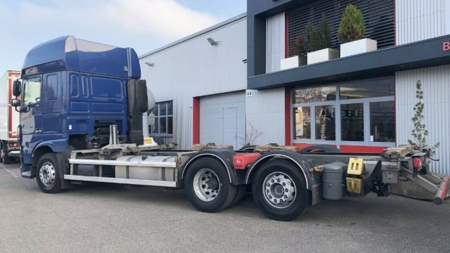 DAF DAF XF 106 510 TERZO ASSE STERZANTE SOLLEVABILE Immagine 2