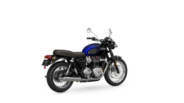 TRIUMPH Bonneville T120 . Immagine 3