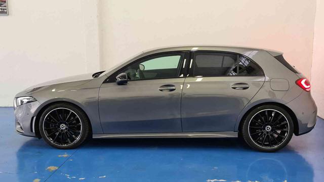 MERCEDES-BENZ A 220 d Automatic PREMIUM AMG-19'-PackNIGHT-Burmester Immagine 3