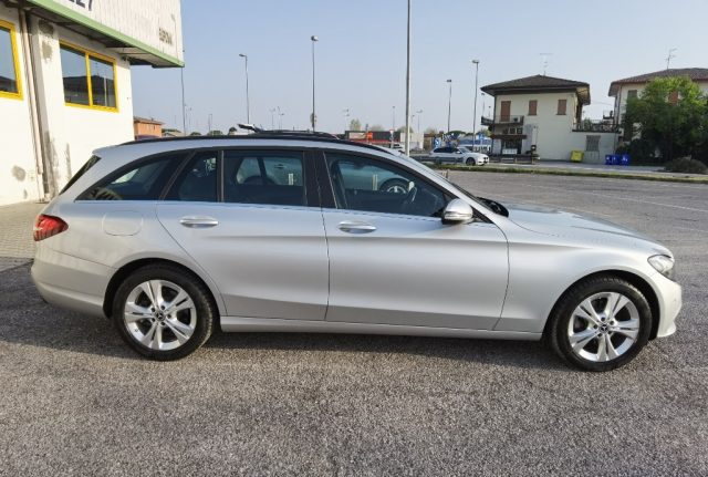 MERCEDES-BENZ C 220 d S.W. Auto Business Immagine 4