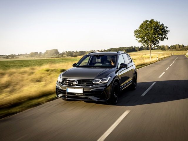 VOLKSWAGEN Tiguan Nero metallizzato