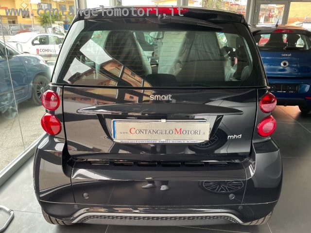 SMART ForTwo 1000 52 kW coupé passion Immagine 3
