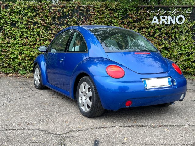 VOLKSWAGEN New Beetle 1.9 TDI 101CV Immagine 4