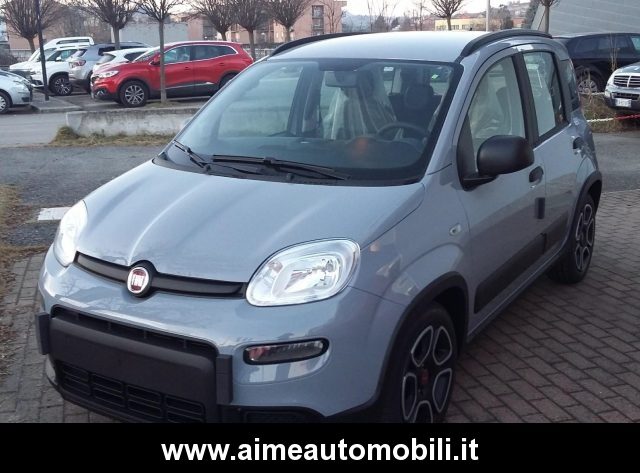 FIAT Panda 1.0 FireFly S&S Hybrid City Life COLORE NERO Immagine 0