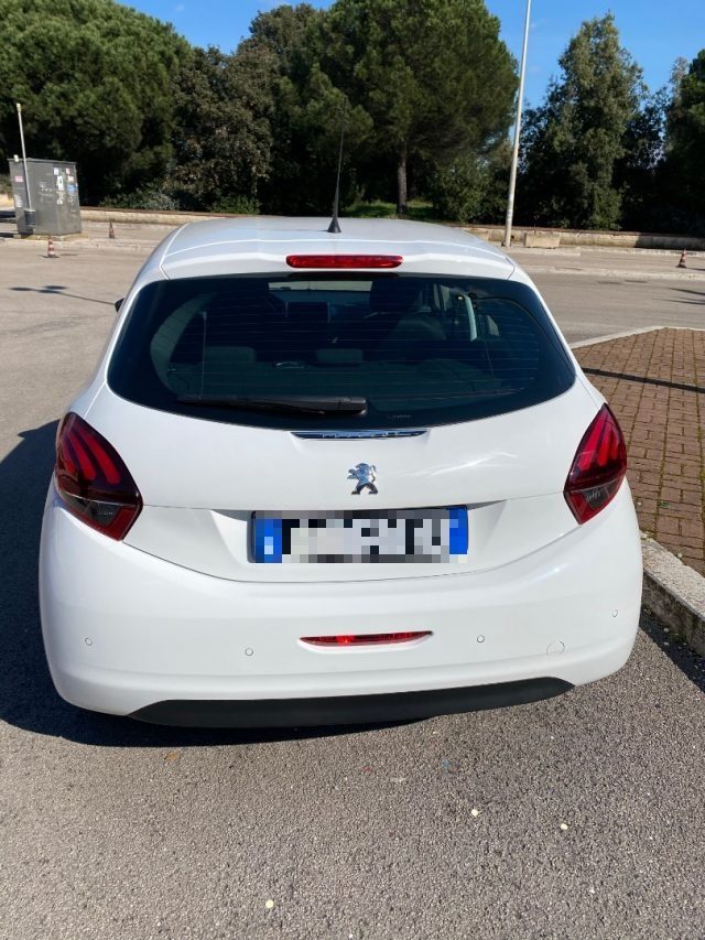 PEUGEOT 208 PureTech 82 5p. GPL Active Immagine 0