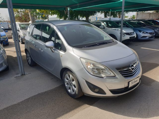 OPEL Meriva 1.3 CDTI 95CV ecoFLEX Cosmo Immagine 1