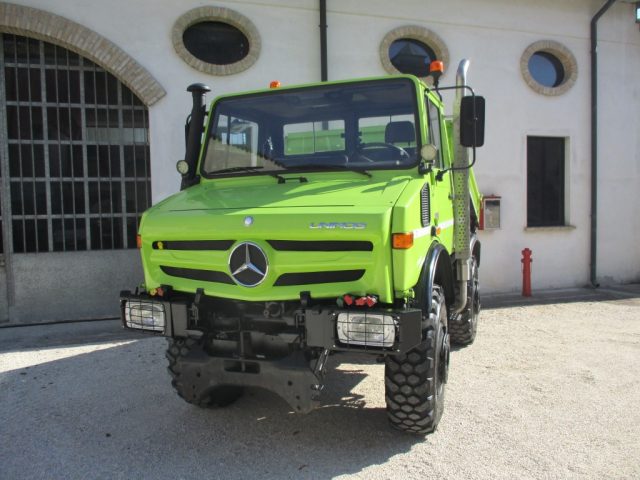 MERCEDES-BENZ Unimog  U-1600 macchina operatrice Immagine 1