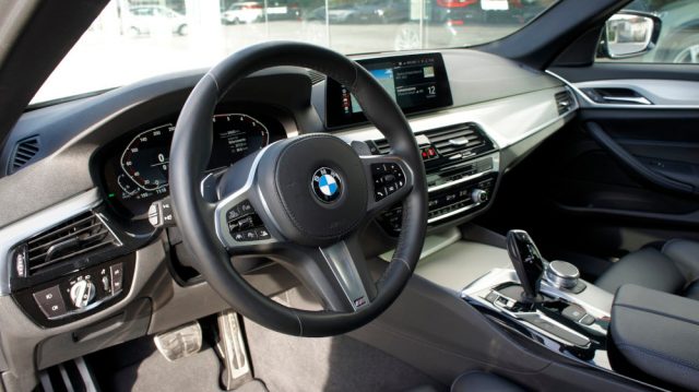 BMW 520 D 48V XDRIVE TOURING MSPORT - foto 10