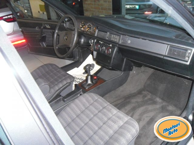 MERCEDES-BENZ 190 2.0 E cat Immagine 4