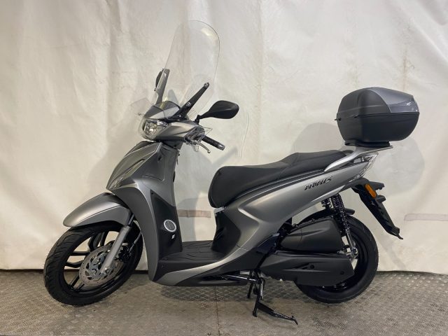 KYMCO People S 200 . Immagine 1