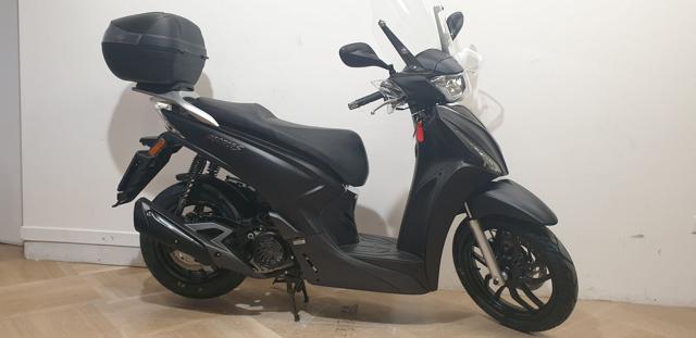 KYMCO People S 125 . Immagine 1