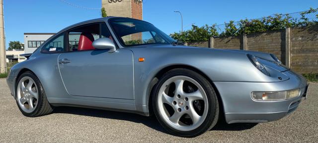 PORSCHE 993 Carrera 2 Coupé tiptronic Immagine 2