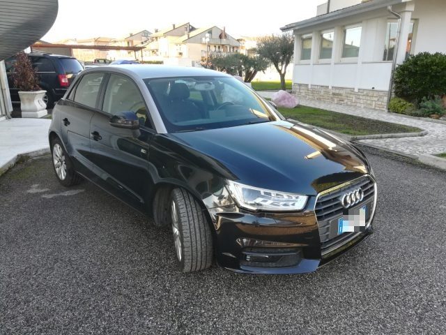 AUDI A1 Sportback TDI Immagine 2