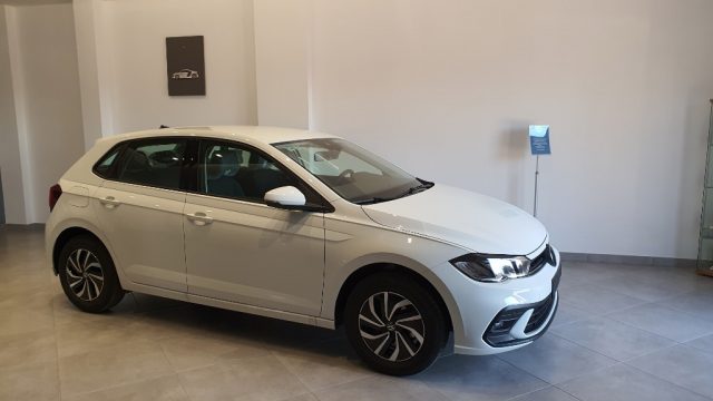 VOLKSWAGEN Polo 1.0 TSI Life Nuova con 4 Anni di Garanzia Immagine 2