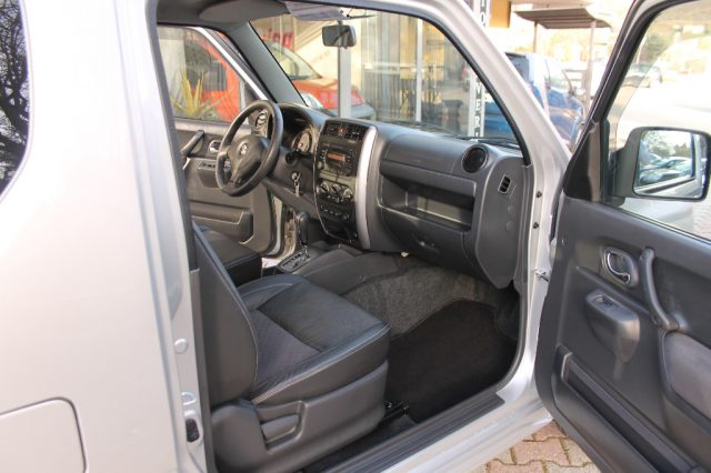 SUZUKI Jimny 1.3i 16V cat 4WD JLX Più Immagine 4