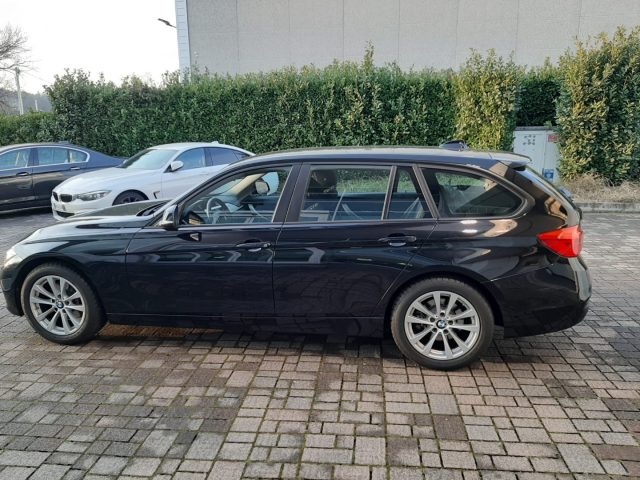 BMW 320 d Touring Business Advantage Immagine 3
