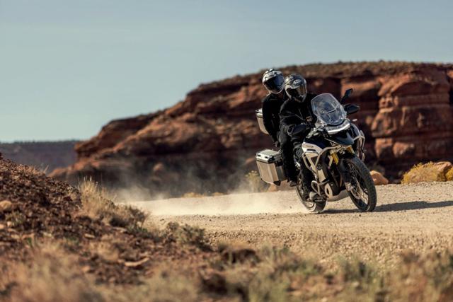 TRIUMPH Tiger 1200 RALLY EXPLORER Immagine 4