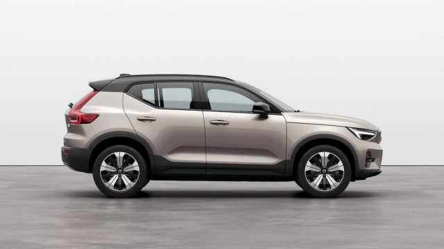 VOLVO XC40 Recharge Ultimate - MY23 Immagine 2