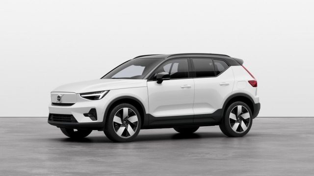 VOLVO XC40 Recharge Ultimate - MY23 Immagine 1