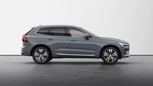 VOLVO XC60 B4 (d) AWD Ultimate Bright Aut. N1 - MY23 Immagine 1