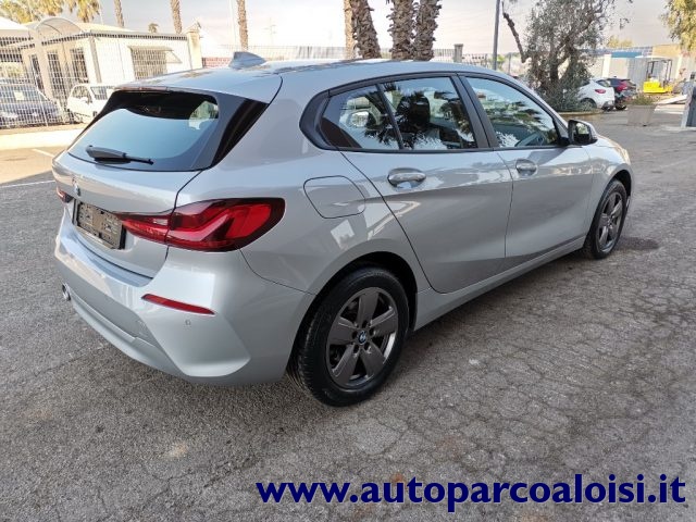 BMW 116 d 5p. Advantage Immagine 1