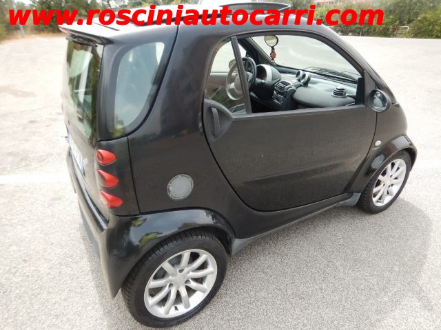 SMART ForTwo 700 coupé passion (45 kW) Immagine 1