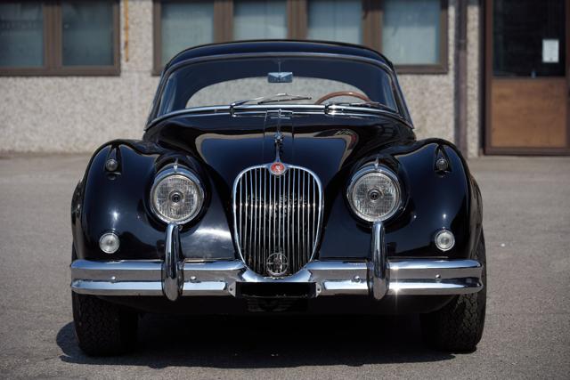 JAGUAR XK 150 Immagine 2