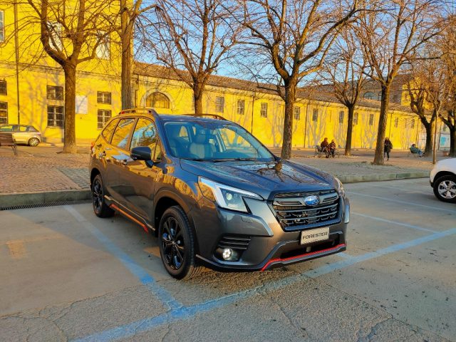 SUBARU Forester 2.0 e-Boxer MHEV CVT Lineartronic 4dventure Immagine 2