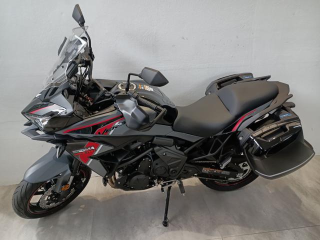 KAWASAKI Versys 650 TOURER Immagine 1