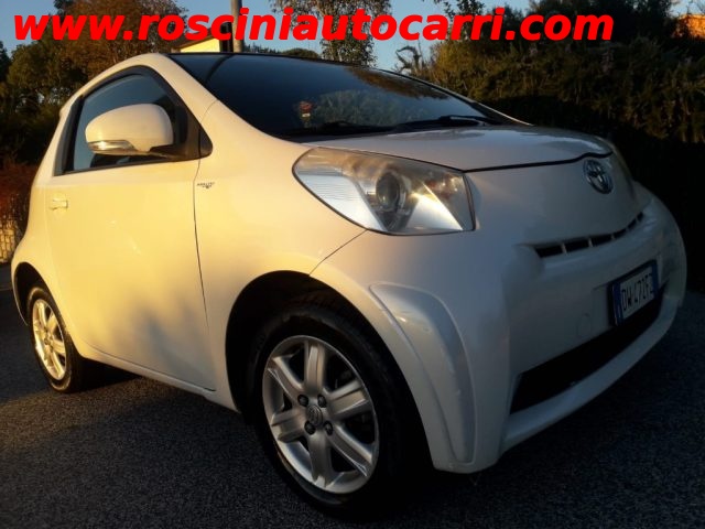 TOYOTA iQ 1.0 Multidrive Immagine 2