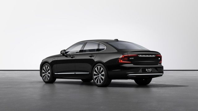 VOLVO S90 T8 AWD (b) Recharge Aut. Ultimate Bright - MY23 Immagine 2