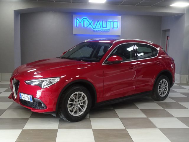 ALFA ROMEO Stelvio 2.2 Turbodiesel 180cv RWD Business AT8 EU6B Immagine 0