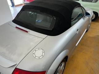 AUDI TT usata, con Airbag