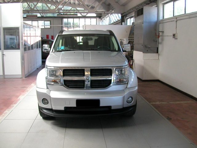 DODGE Nitro 2.8 CRD SE 4WD Auto Immagine 1