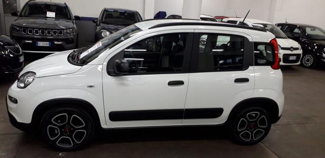 FIAT Panda 1.0 FireFly S&S Hybrid City Life Immagine 3