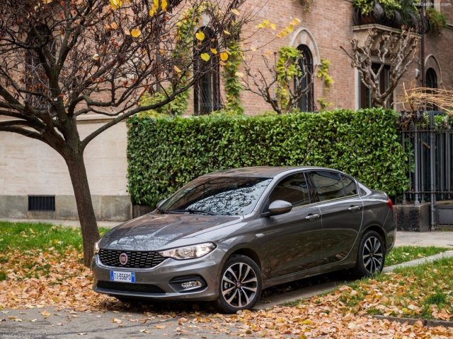 FIAT Tipo 1.6 Mjt S&S Life Immagine 0