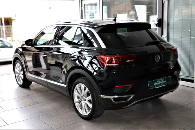 VOLKSWAGEN T-Roc SPORT 2.0 TDI 150CV DSG 4MOTION VIRTUAL BEATS Immagine 3